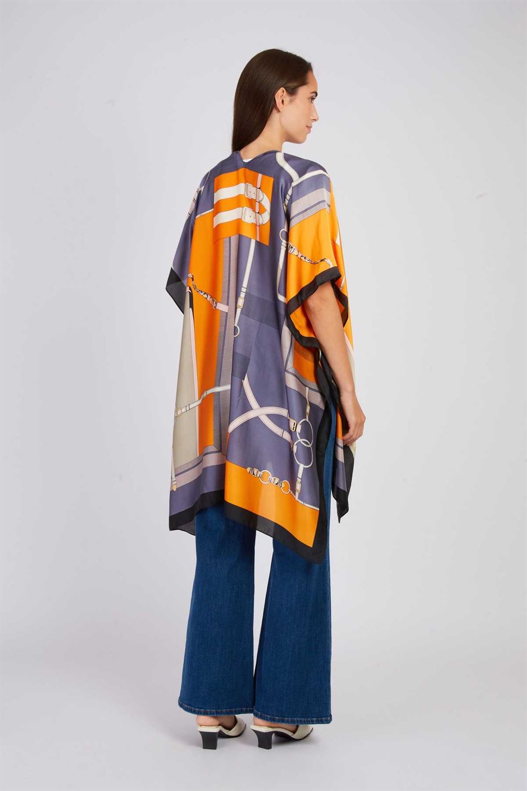 KIMONIO Derhy  JOELLE estampado grises. - Imagen 2
