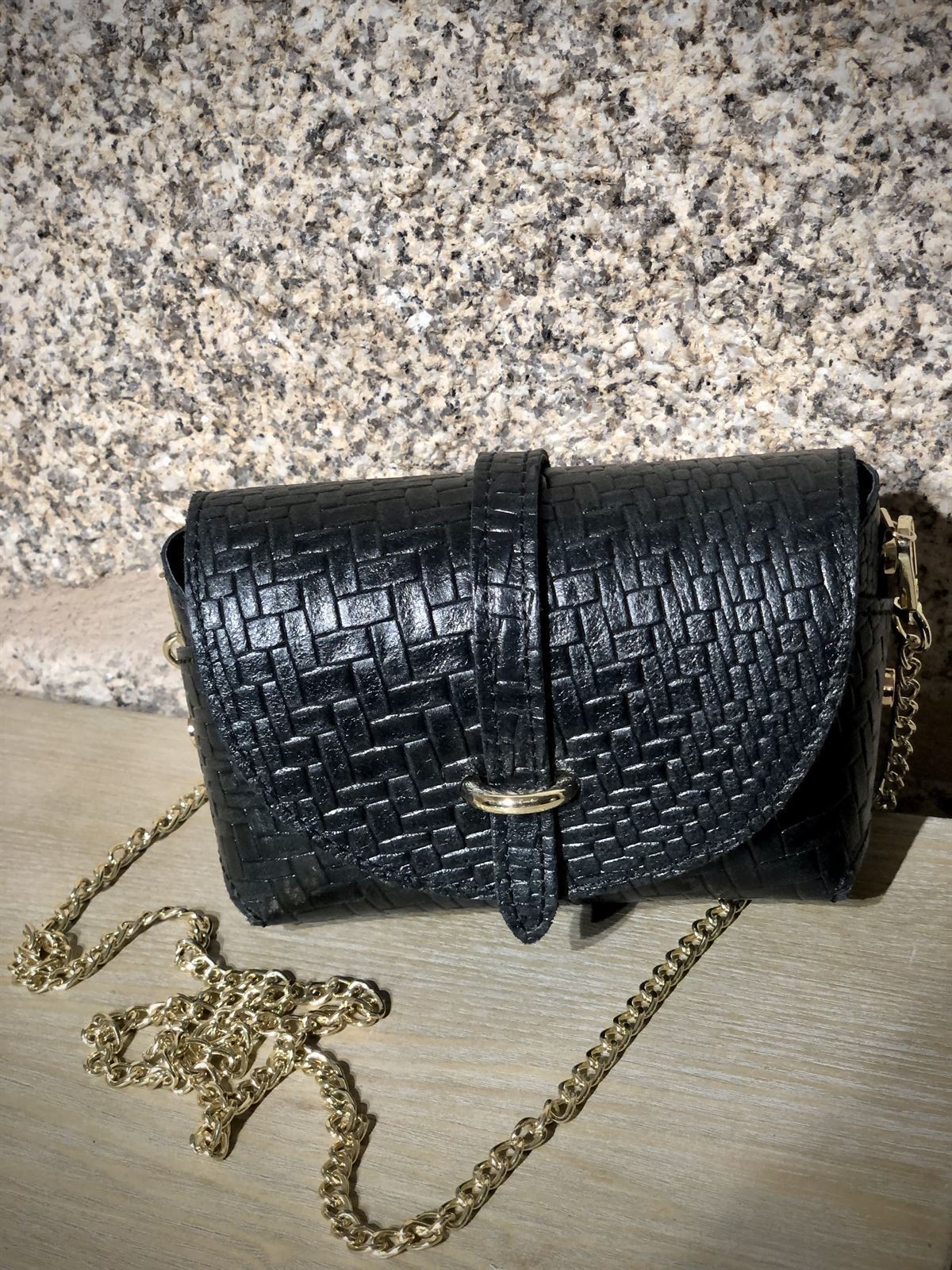 Mini bolso piel labrada negro - Imagen 1