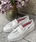 Mocasín Callaghan pompones blanco. - Imagen 1