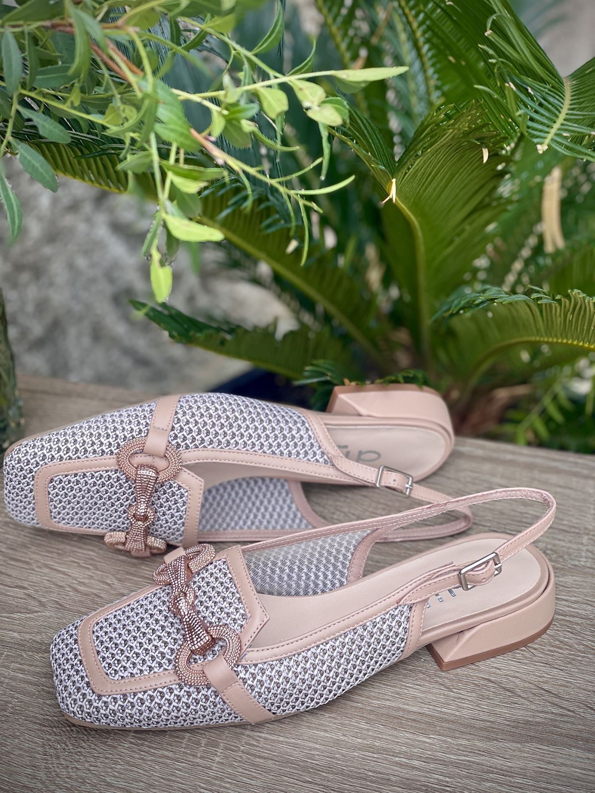 Mocasín Dibia by Ezzio 10423 rafia vivo nude beige - Imagen 1
