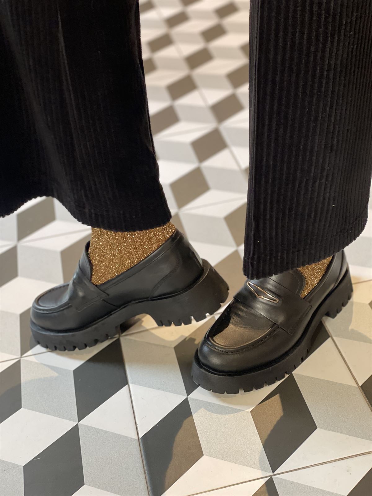 Mocasín Innuovo track piel negro - Imagen 3