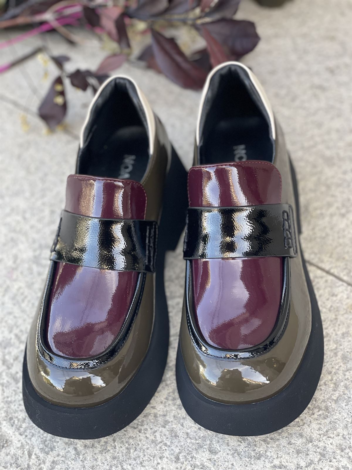 Mocasín NOA HARMON COFFEE CHAROL tricolor - Imagen 2