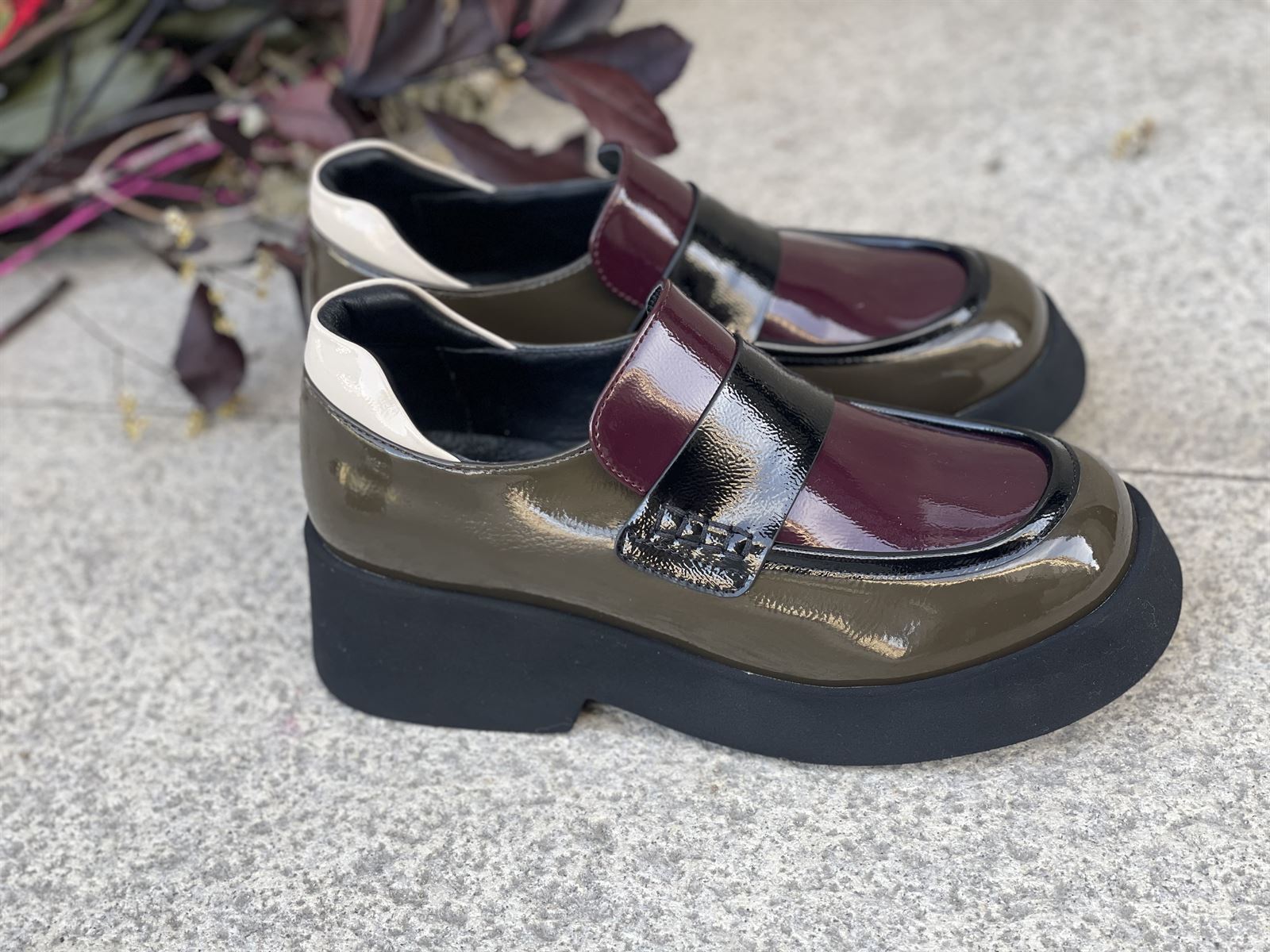 Mocasín NOA HARMON COFFEE CHAROL tricolor - Imagen 5