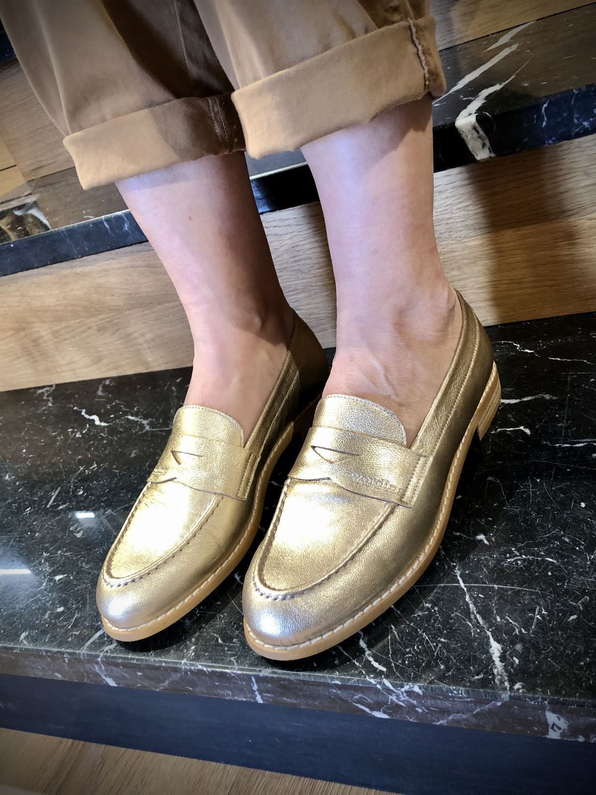 Mocasín Wording piel oro - Imagen 4