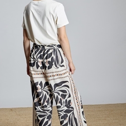 Pantalón Alba Conde 2505-421-94 recto étnico - Imagen 1