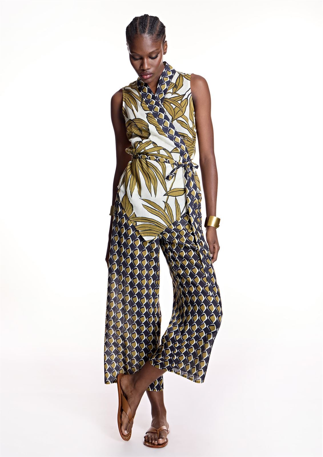 Pantalón Alba Conde 2517 culotte negro mostaza verdoso - Imagen 2