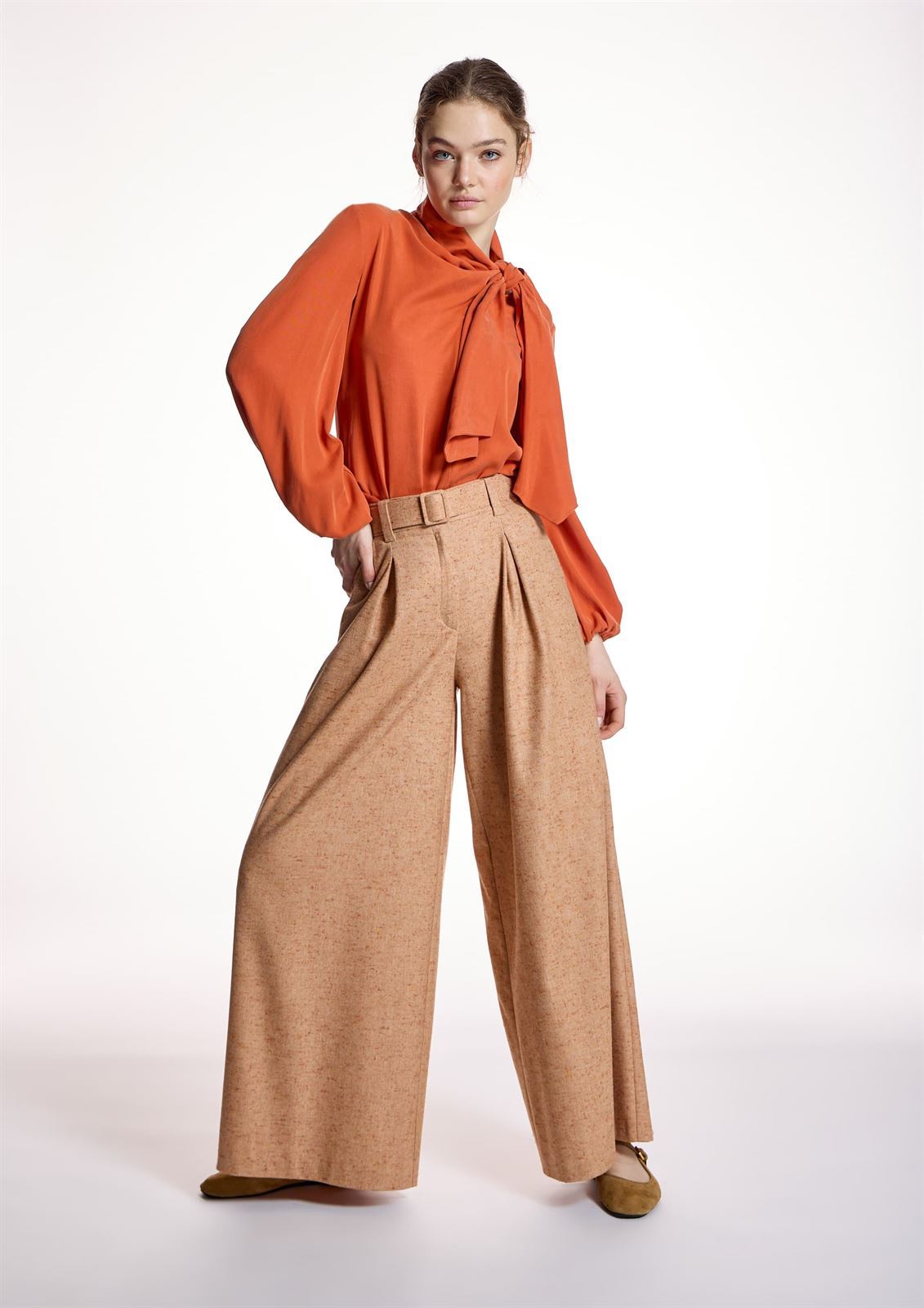 PANTALÓN Alba Conde 5500 PANTALÓN FLUIDO TWEED NARANJA - Imagen 1