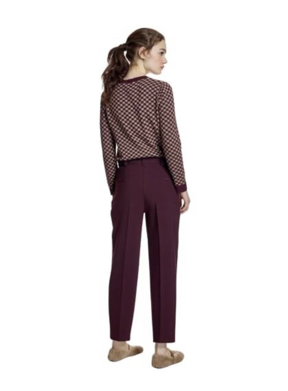 PANTALÓN ALBA CONDE 5509 TEXTURA VESTIR GRANATE. - Imagen 3