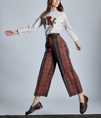 Pantalón Alba Conde 5570-381-81 Culotte de cuadros marrón - Imagen 1