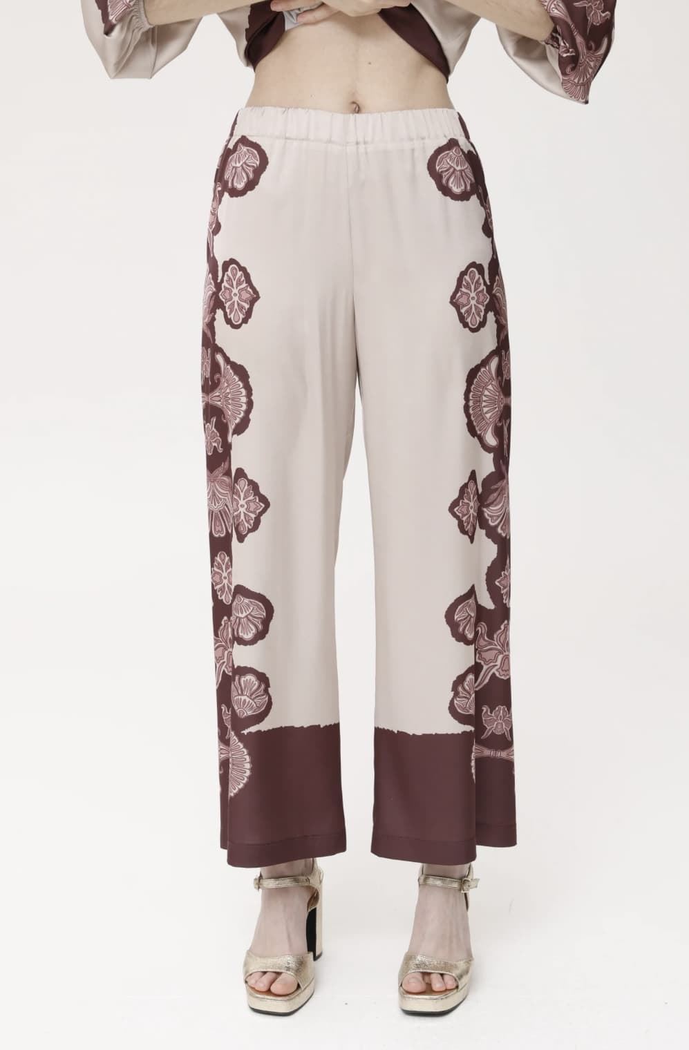 Pantalón CAEBO 2114 Estampado Posicionado berenjena - Imagen 2