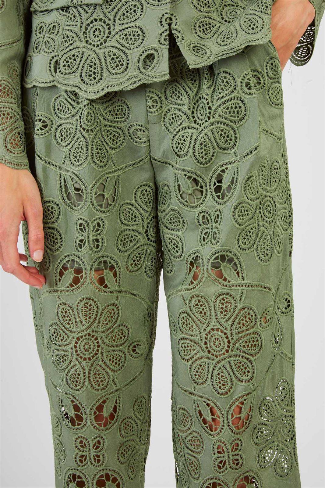 Pantalón Derhy DAMIENNE encaje verde seco - Imagen 3