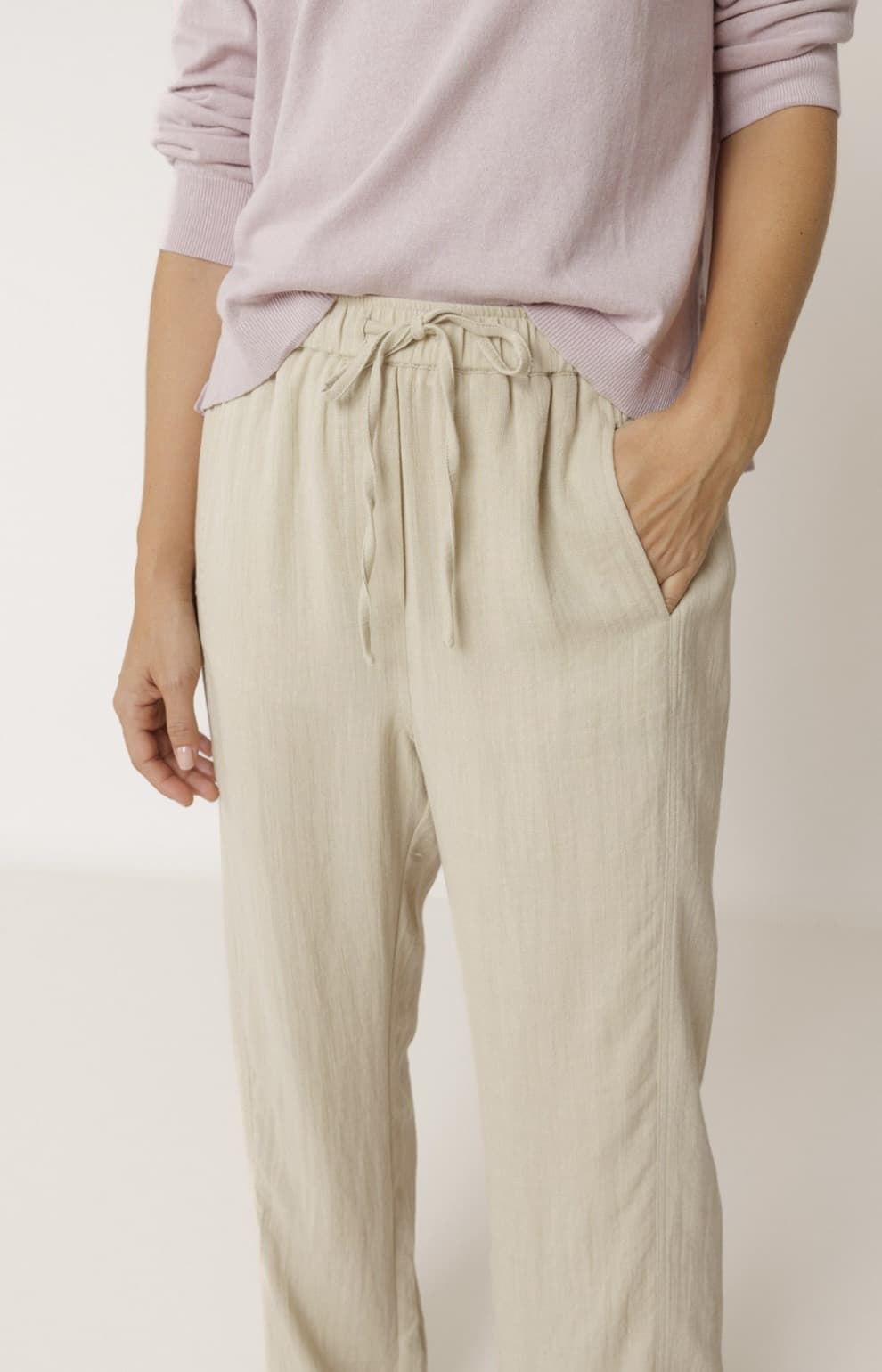 Pantalón Indi & Cold NM290 fluido con cordón lino crudo - Imagen 4
