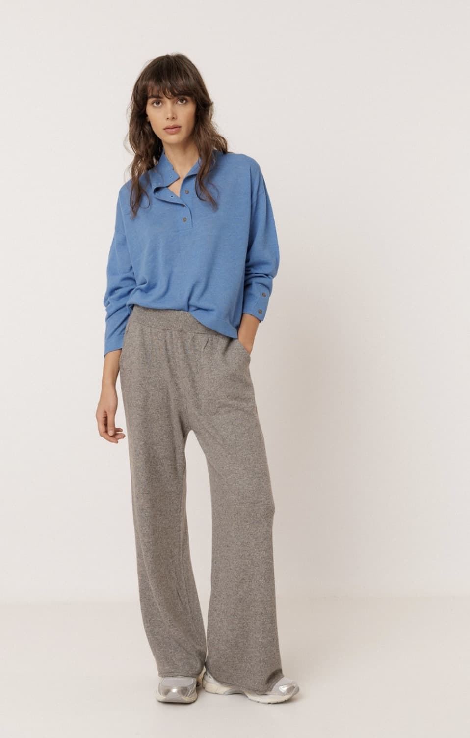 PANTALÓN Indi & Cold REF. MO541 punto con cashmere gris vigoré - Imagen 2
