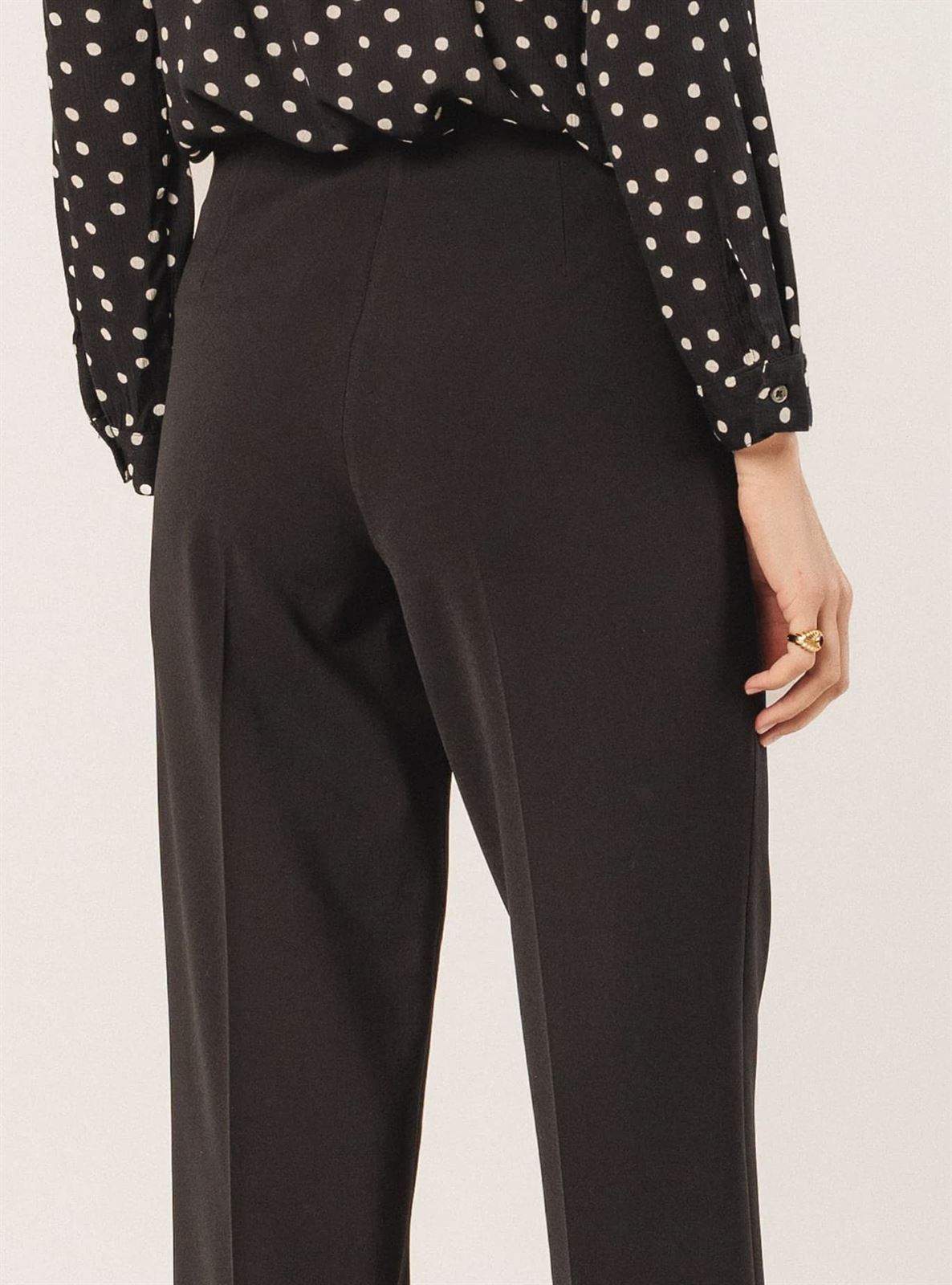 Pantalón Indi & Cold regular Sam negro - Imagen 2