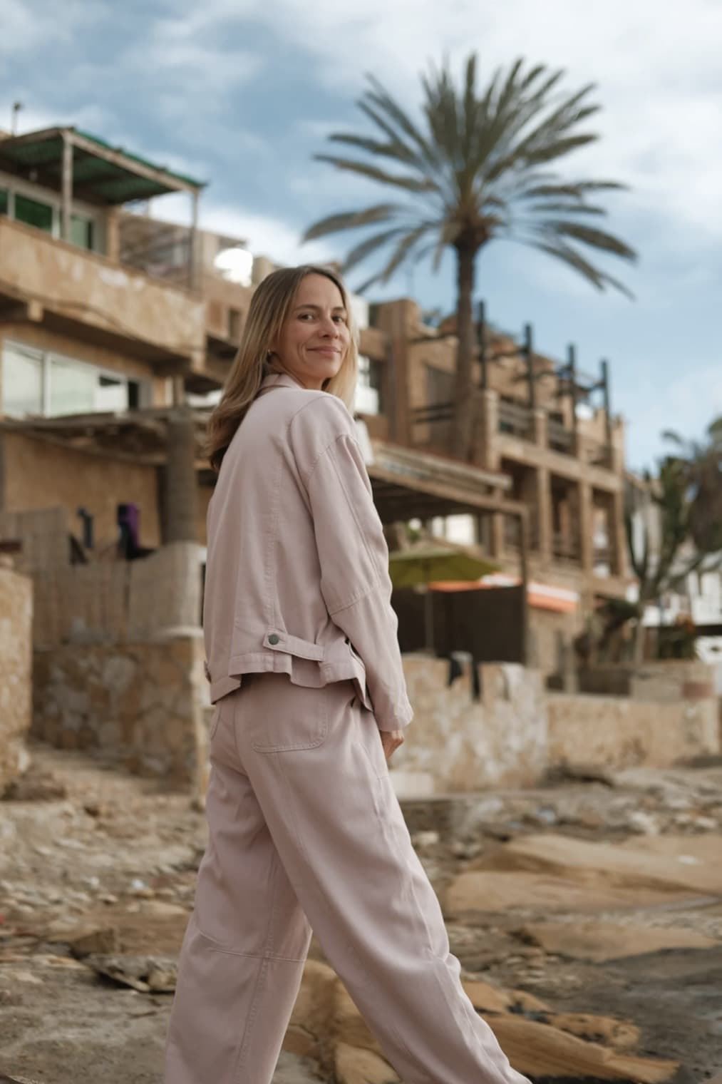 Pantalón Indi & Cold VF277 BOLSILLOS rosa - Imagen 3