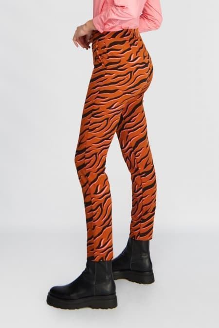 Pantalon minueto pitillo estampado etnico - Imagen 2