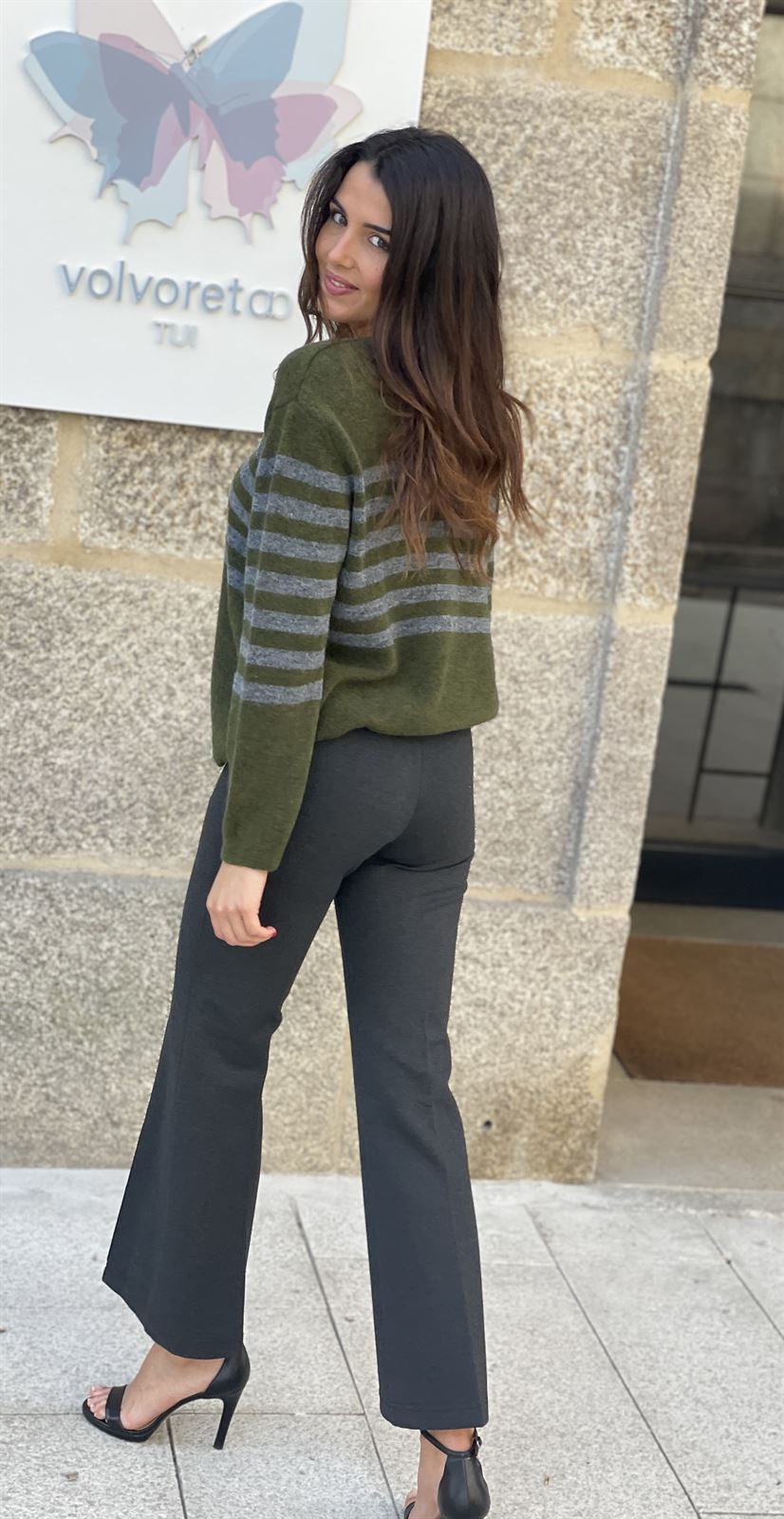 Pantalón OKY Hollie 1157 Punto Roma gris marengo - Imagen 2