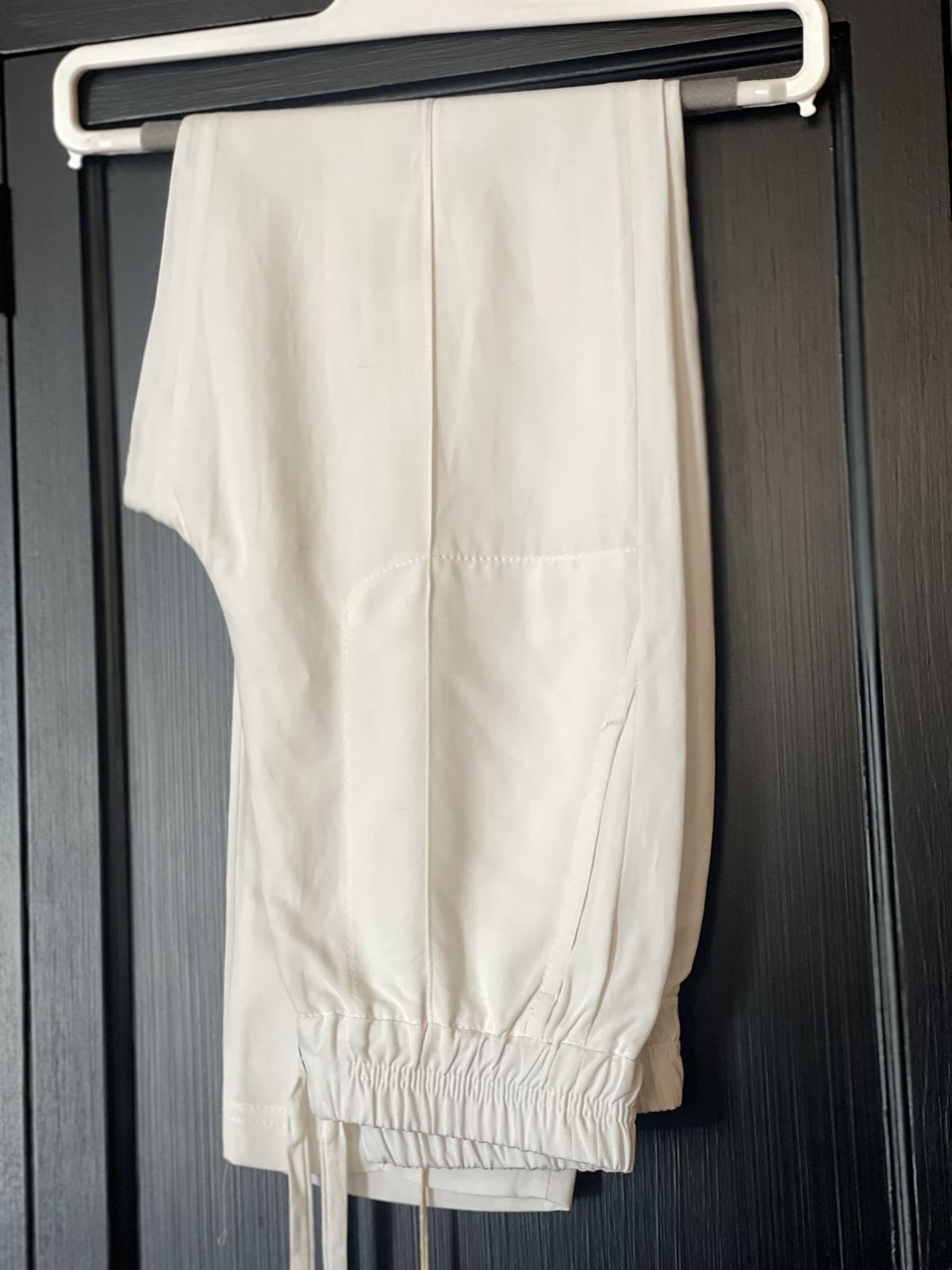 Pantalón Oky TRANTA 1 lino viscosa blanco - Imagen 4