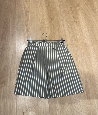 Pantalón short YERSE 44832 popelin rayas verdes - Imagen 1