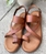 Sandalia 25323 HEE SHOES esclava dedos cuero. - Imagen 2