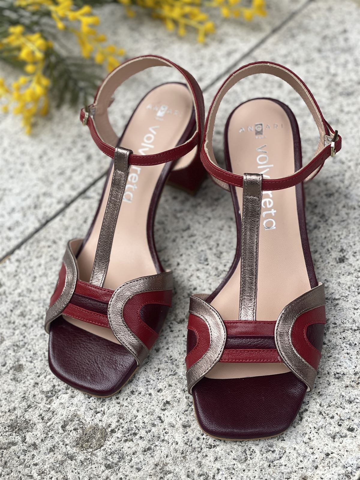 Sandalia Angari 52462 -MT FANNY granate tacón rojo - Imagen 1