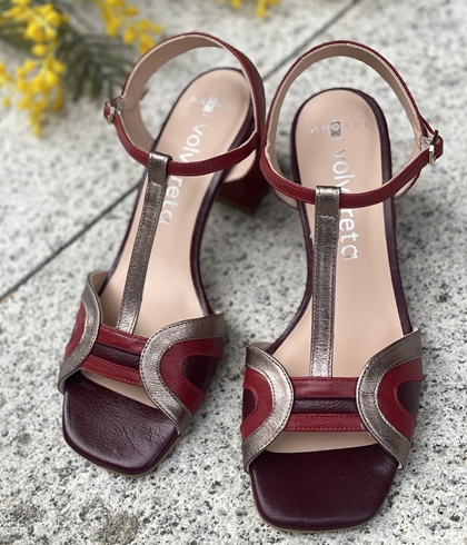 Sandalia Angari 52462 -MT FANNY granate tacón rojo - Imagen 1