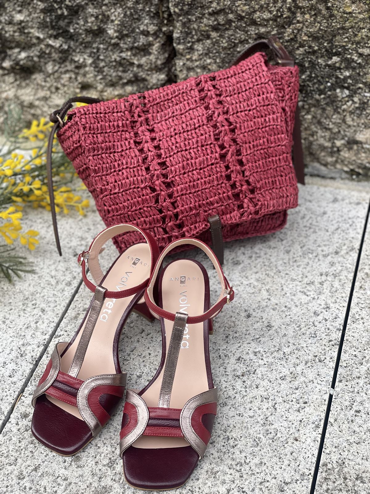 Sandalia Angari 52462 -MT FANNY granate tacón rojo - Imagen 4