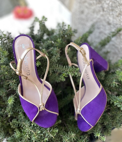 Sandalia Angari tacón ante morada - Imagen 2