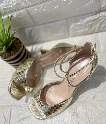 Sandalia Angari tacón laminada metalizado -99 champagne - Imagen 2