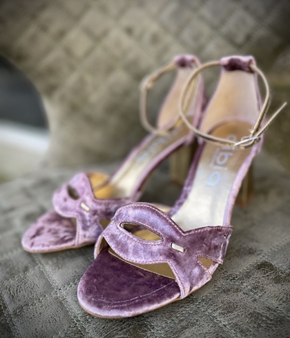 Sandalia Dibia by Ezzio terciopelo Rosa lilita palo - Imagen 1