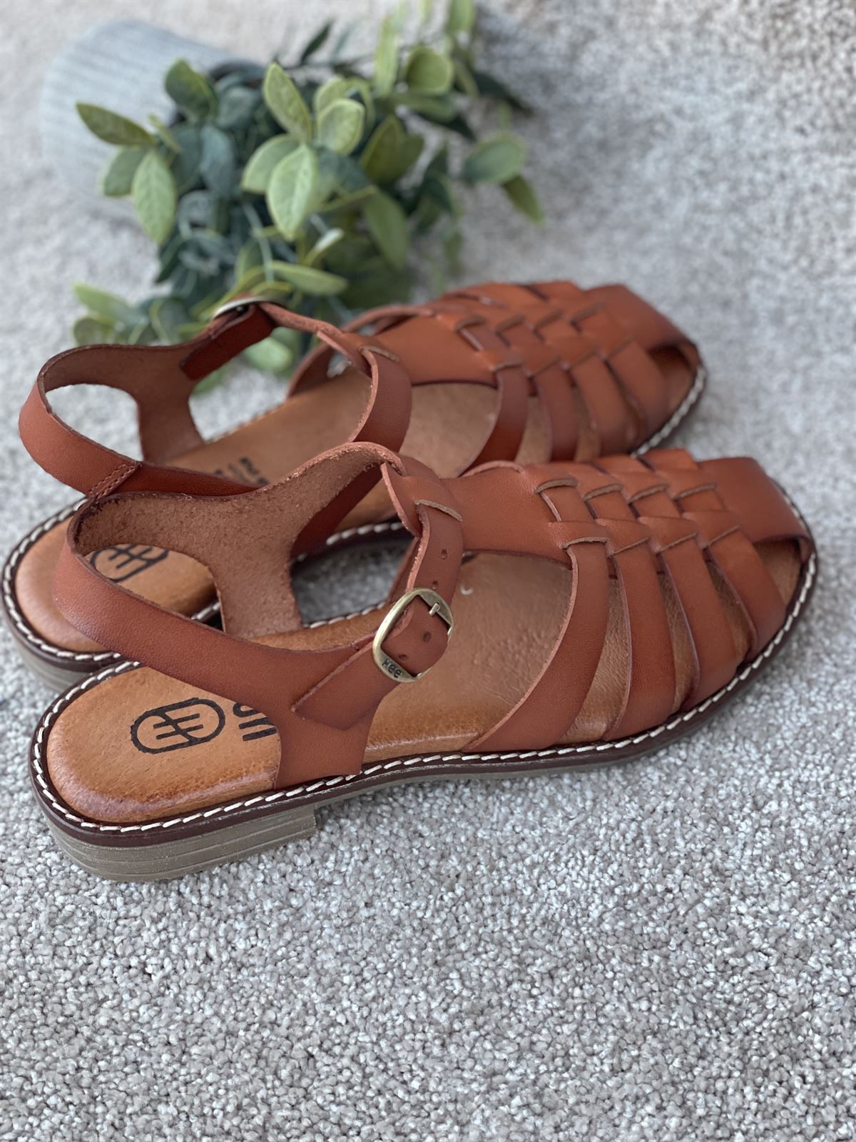 Sandalia HEEE SHOES cangrejera vaquilla cuero - Imagen 4