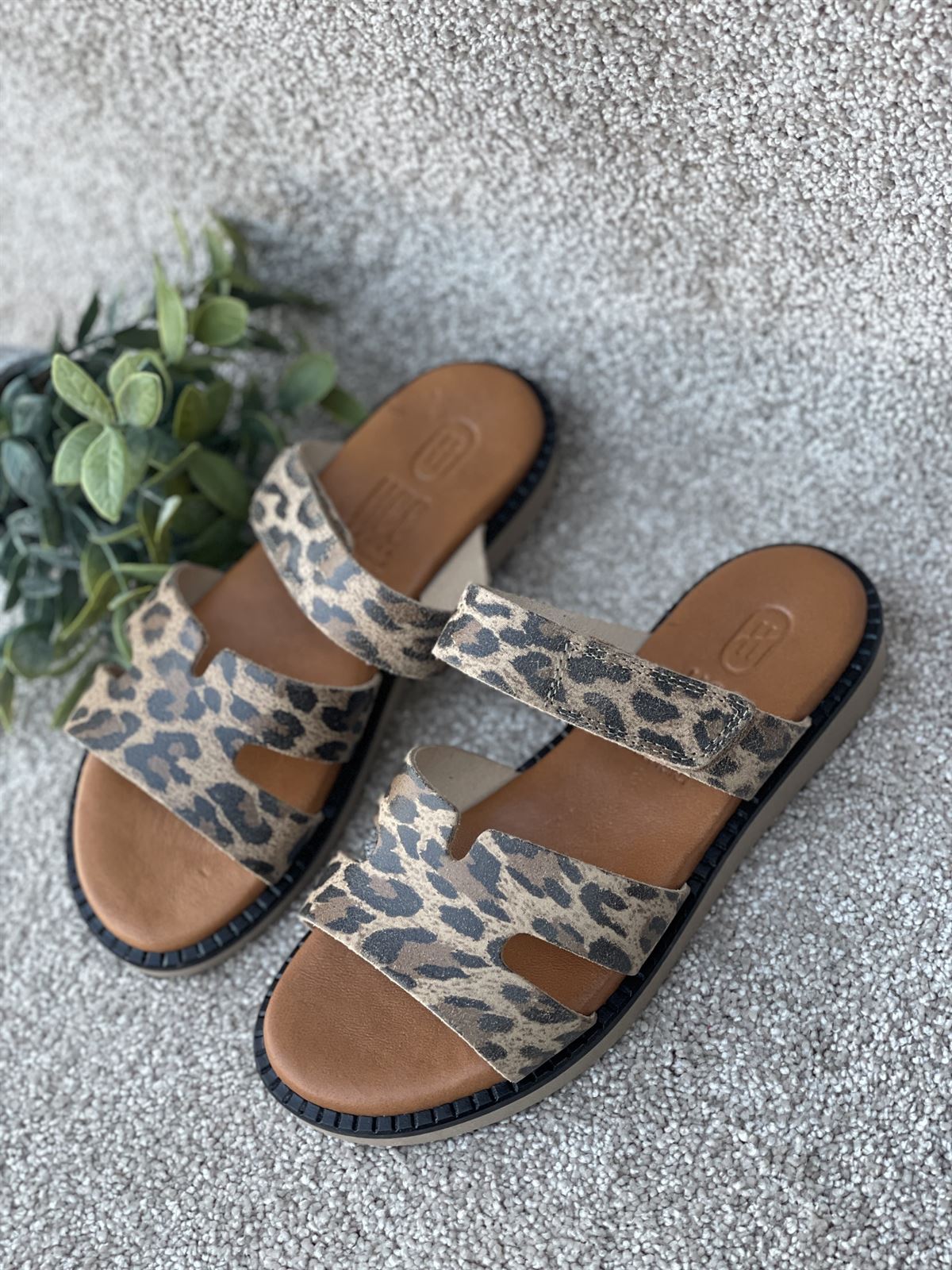Sandalia HEEE SHOES descalza piel print leopardo - Imagen 1