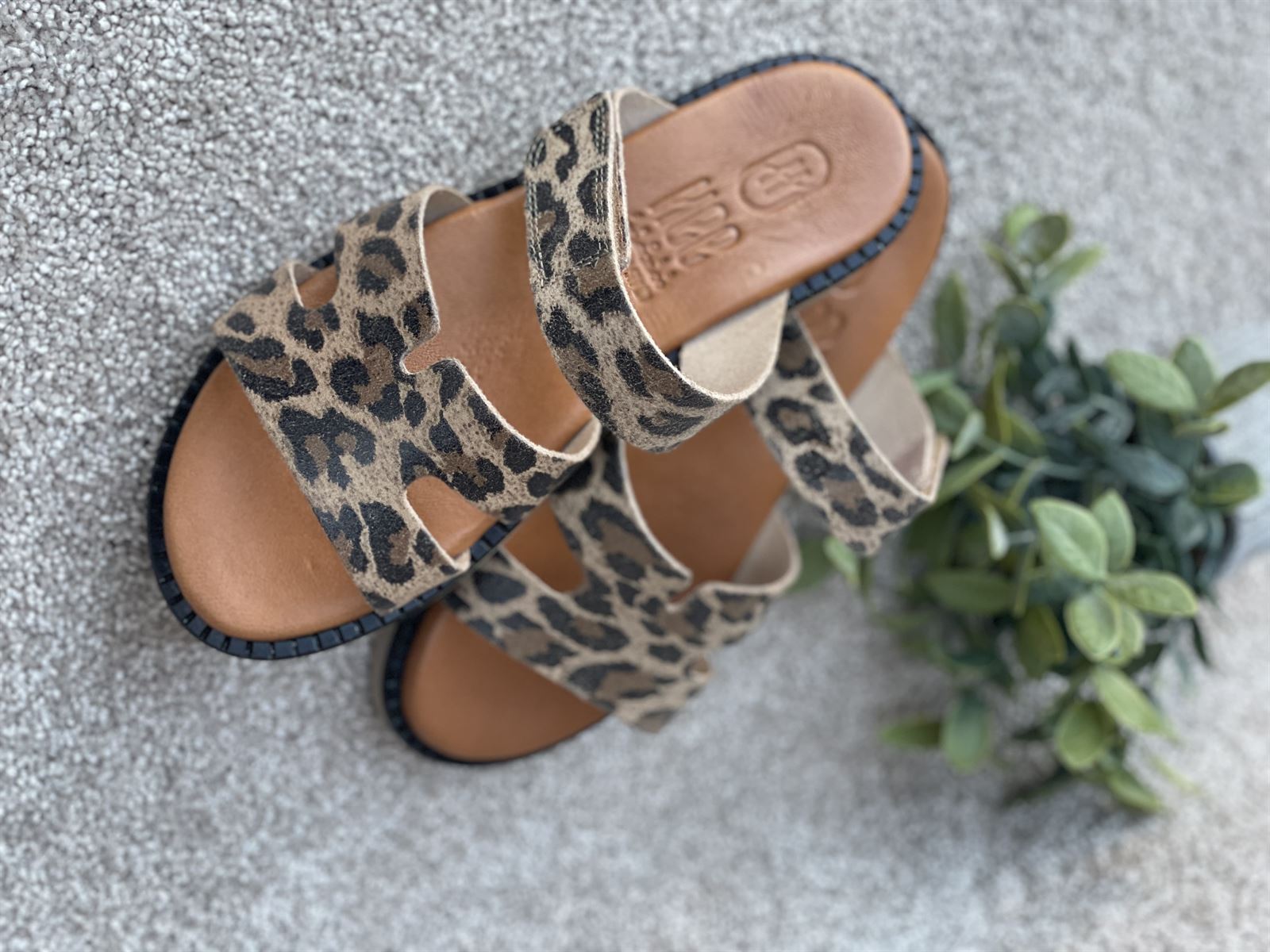 Sandalia HEEE SHOES descalza piel print leopardo - Imagen 2