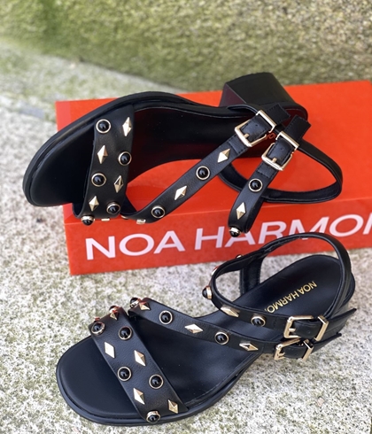 Sandalia Noa Harmon CRETA abalorios negro - Imagen 2
