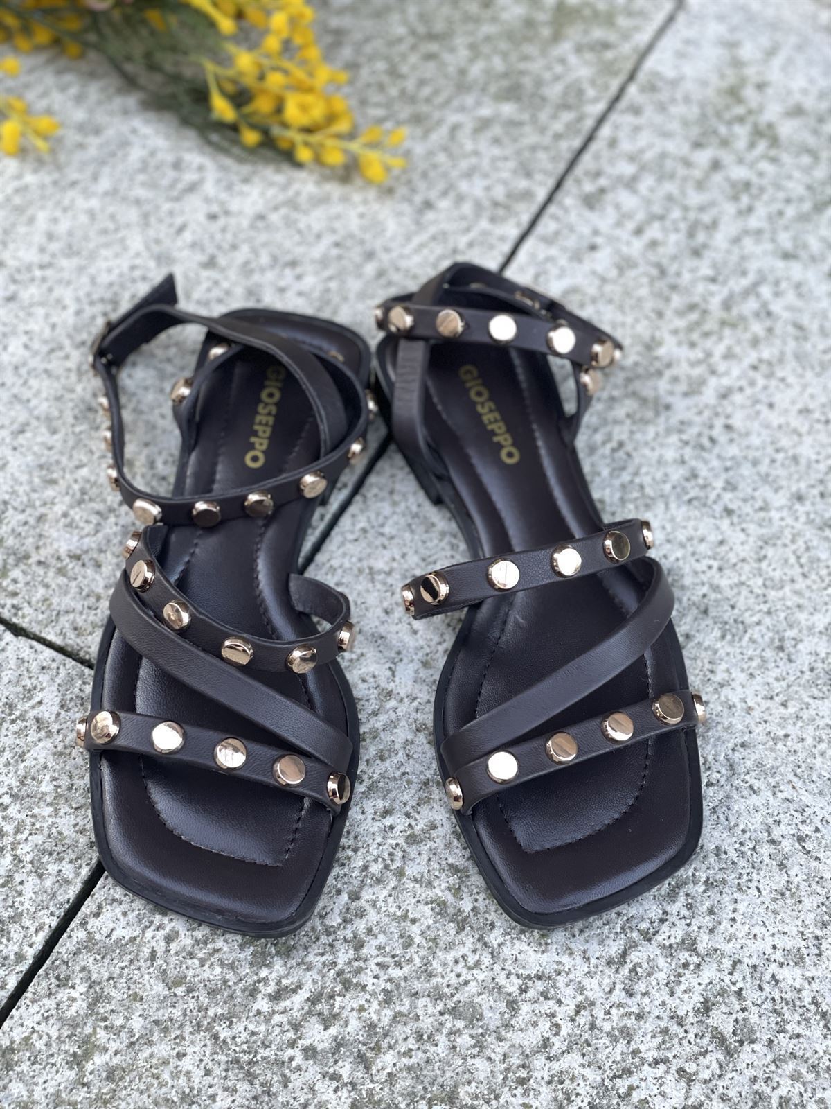 Sandalia plana  GIOSEPPO MINDO 79025 PIEL TACHAS Chocolate - Imagen 1