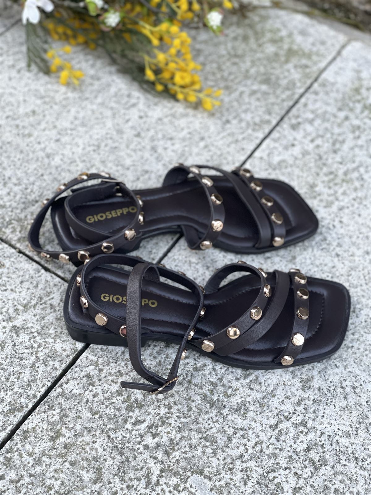 Sandalia plana  GIOSEPPO MINDO 79025 PIEL TACHAS Chocolate - Imagen 5