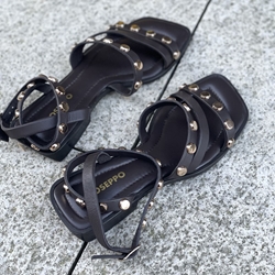 Sandalia plana  GIOSEPPO MINDO 79025 PIEL TACHAS - Imagen 2