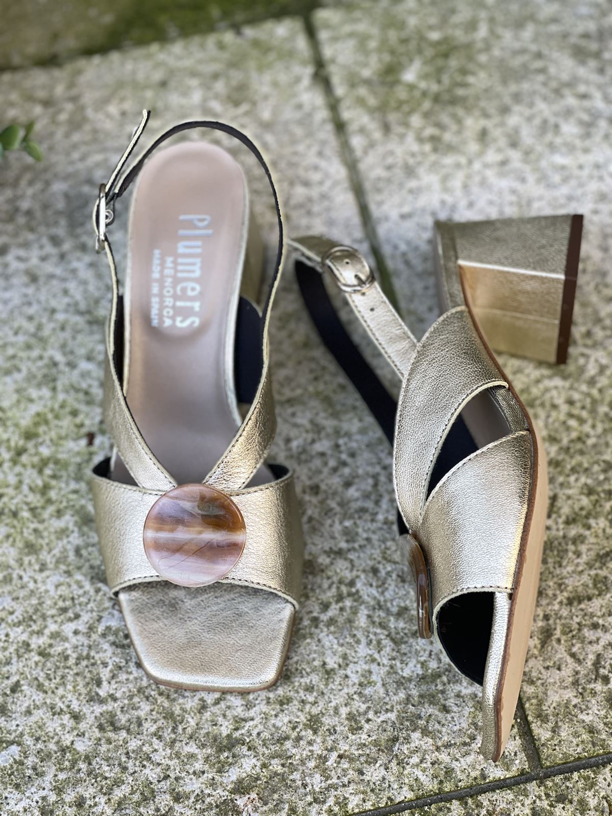 Sandalia Plumers Menorca 3119 pieza sacar dorado champagne - Imagen 1
