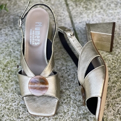 Sandalia Plumers Menorca 3119 pieza sacar dorado champagne - Imagen 1