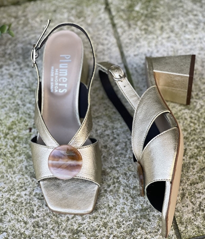 Sandalia Plumers Menorca 3119 pieza sacar dorado champagne - Imagen 1