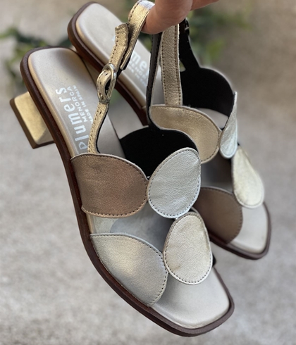 Sandalia Plumers Menorca 3974 circulos metalizados - Imagen 1