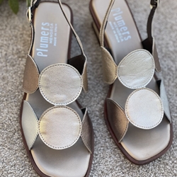 Sandalia Plumers Menorca 3974 circulos metalizados - Imagen 2