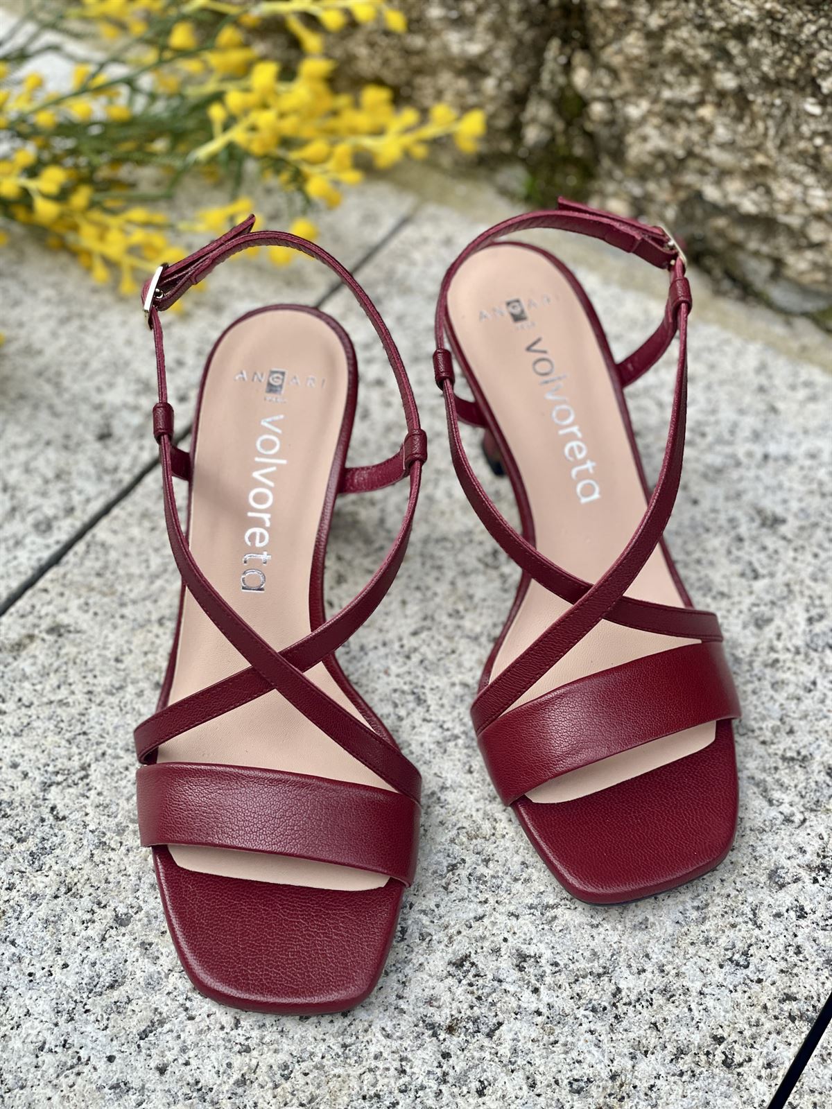 Sandalia tacón Angari 52356-07 LOLA granate - Imagen 4