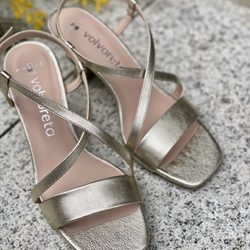 Sandalia tacón Angari 52356-07 LOLA metal champan - Imagen 1