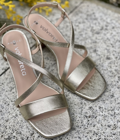 Sandalia tacón Angari 52356-07 LOLA metal champan - Imagen 1