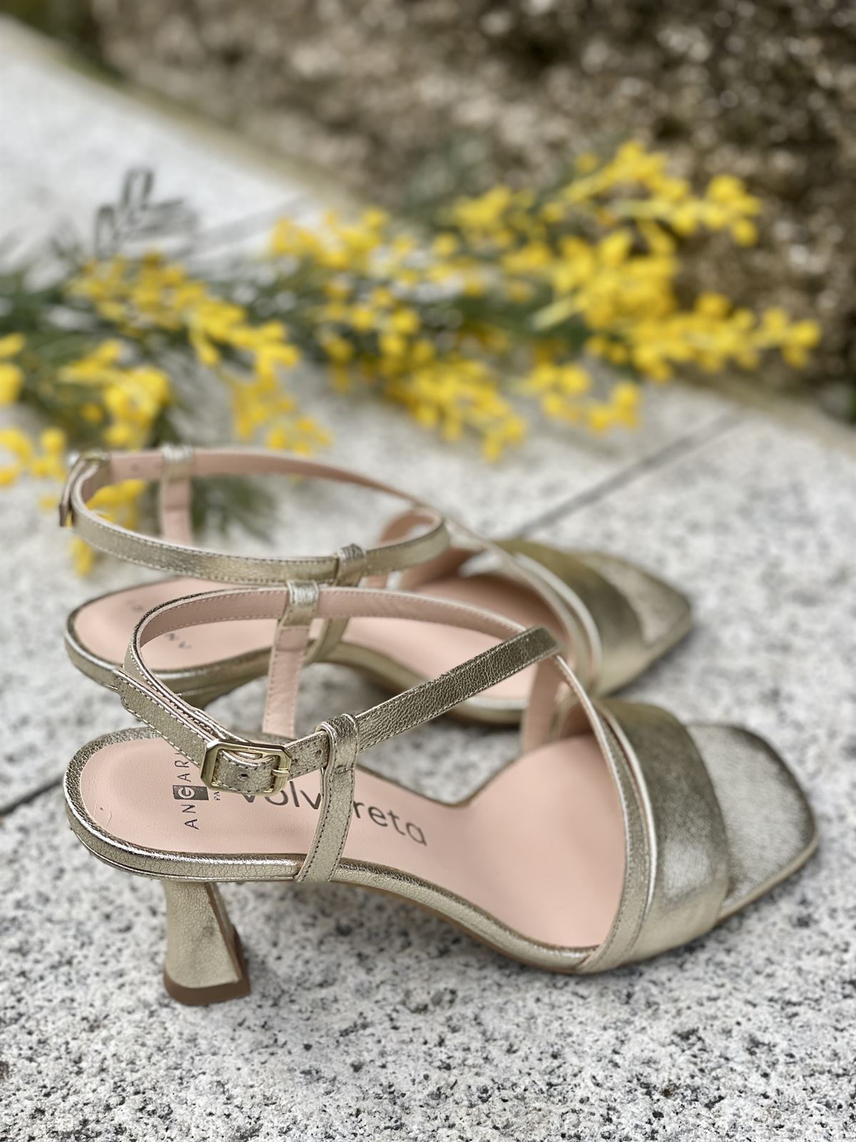 Sandalia tacón Angari 52356-07 LOLA metal champan - Imagen 2