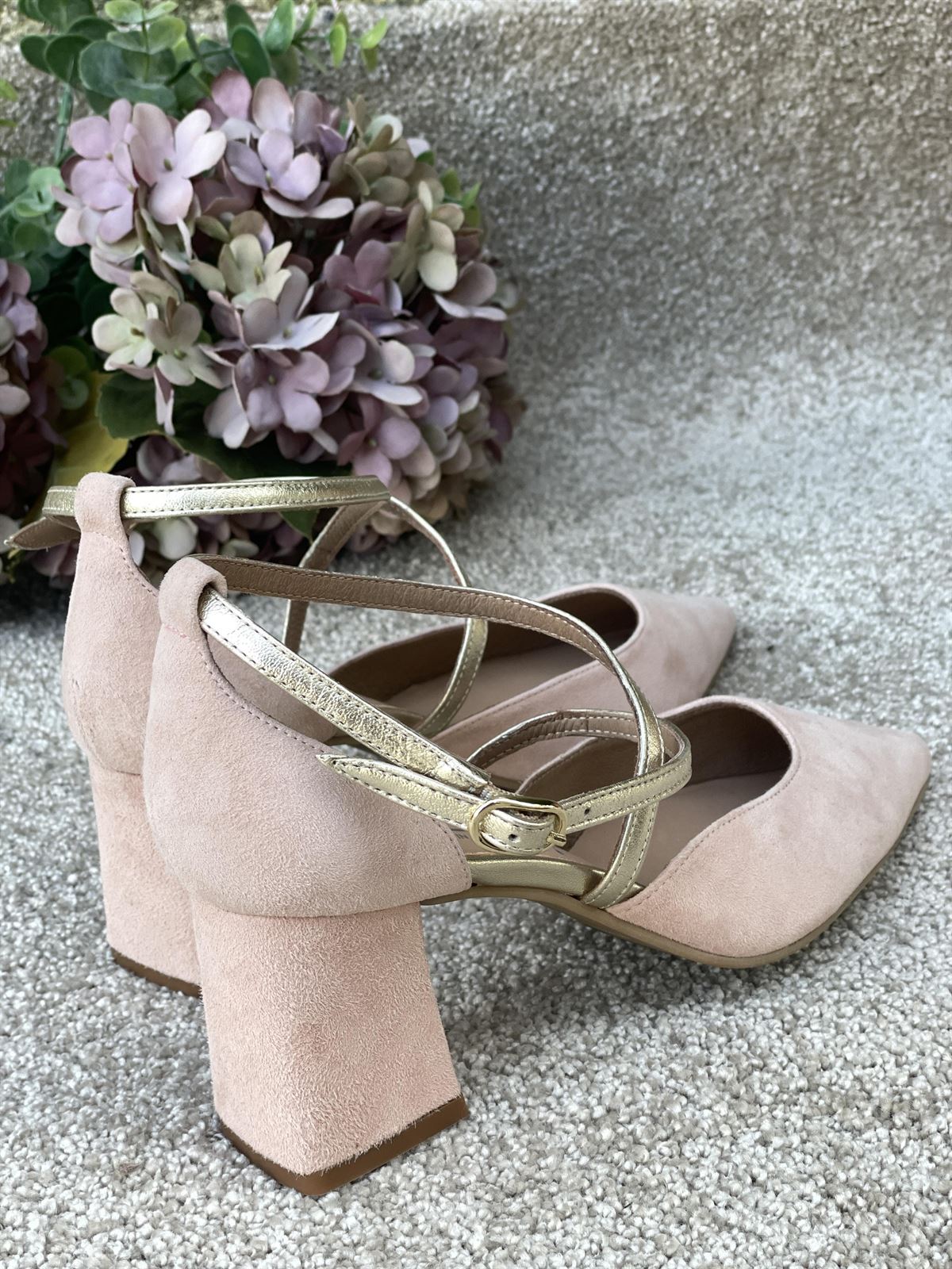 Sandalia tacón Dibia by Ezzio 56060 ante piel rosa nude - Imagen 1