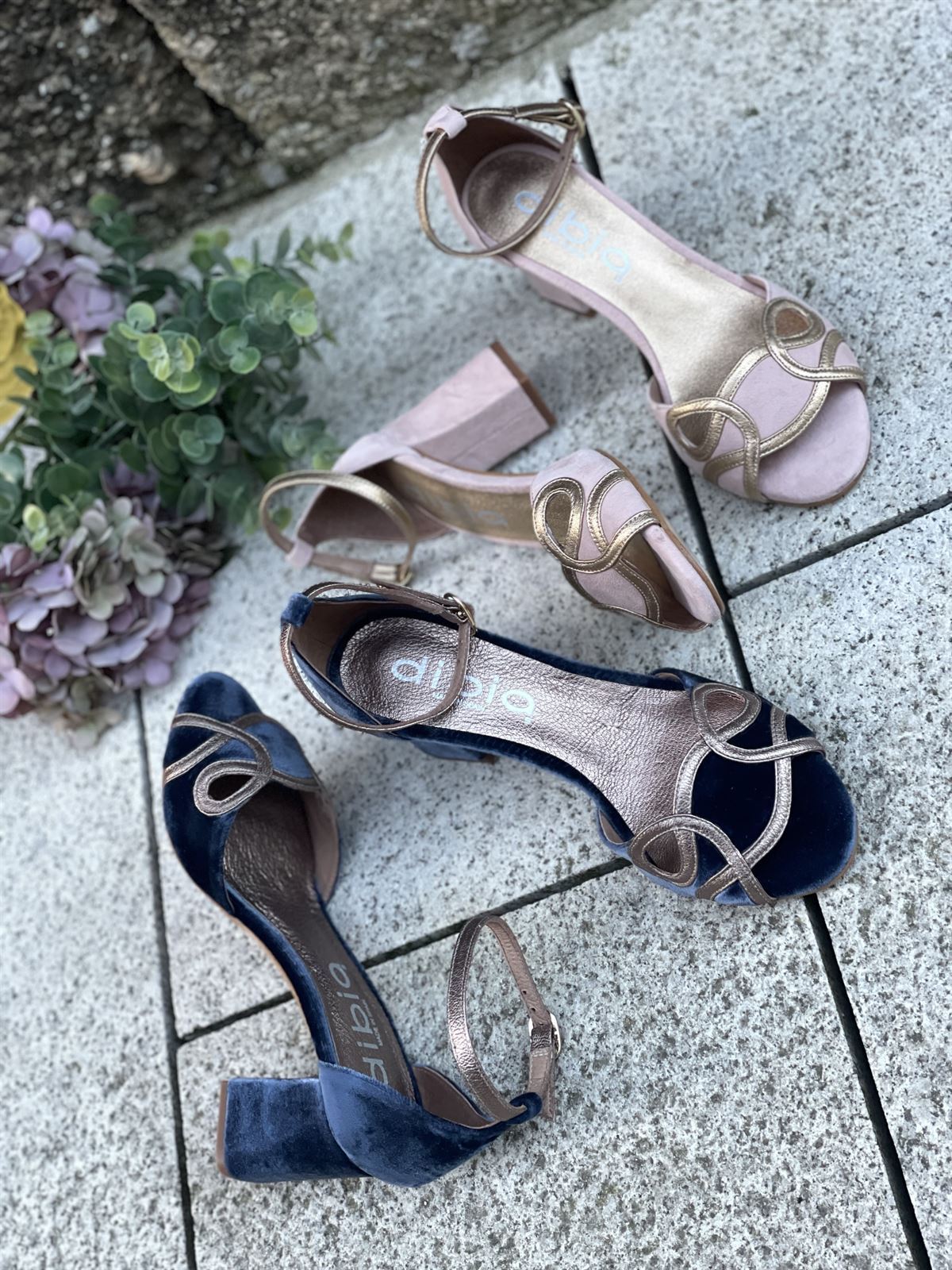 Sandalia tacón Dibia by Ezzio 56297 ante piel rosa nude - Imagen 5