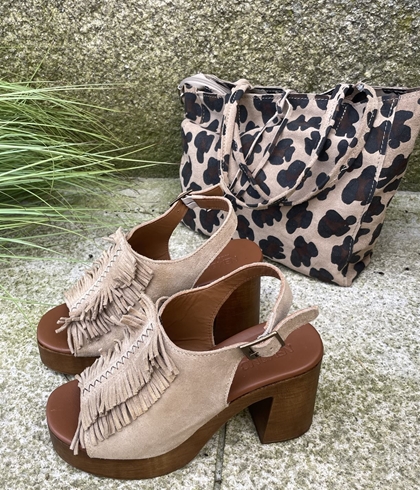 Sandalia Zueco Nemonic 2507 extra ligero vóley bambi piso Sioux beige arena - Imagen 1