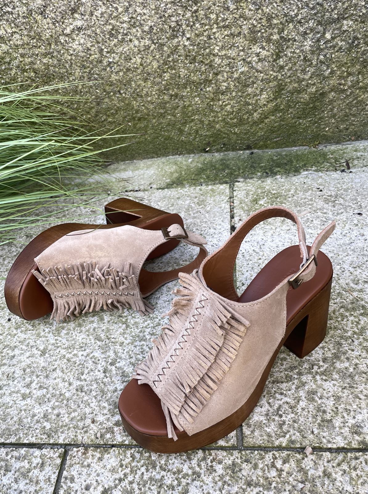 Sandalia Zueco Nemonic 2507 extra ligero vóley bambi piso Sioux beige arena - Imagen 3